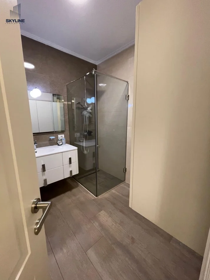 Tirane, jepet me qera apartament 2+1 Kati 2,  (Stadiumi Air Albania)