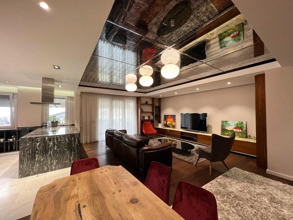 Tirane, jepet me qera apartament 3+1+Ballkon Kati 2, 200 m² 1.500 € (KOPSHTI BOTANIK)