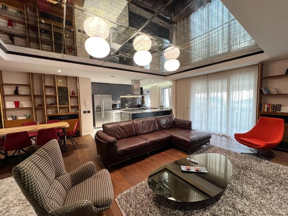 Tirane, jepet me qera apartament 3+1+Ballkon Kati 2, 200 m² 1.500 € (KOPSHTI BOTANIK)