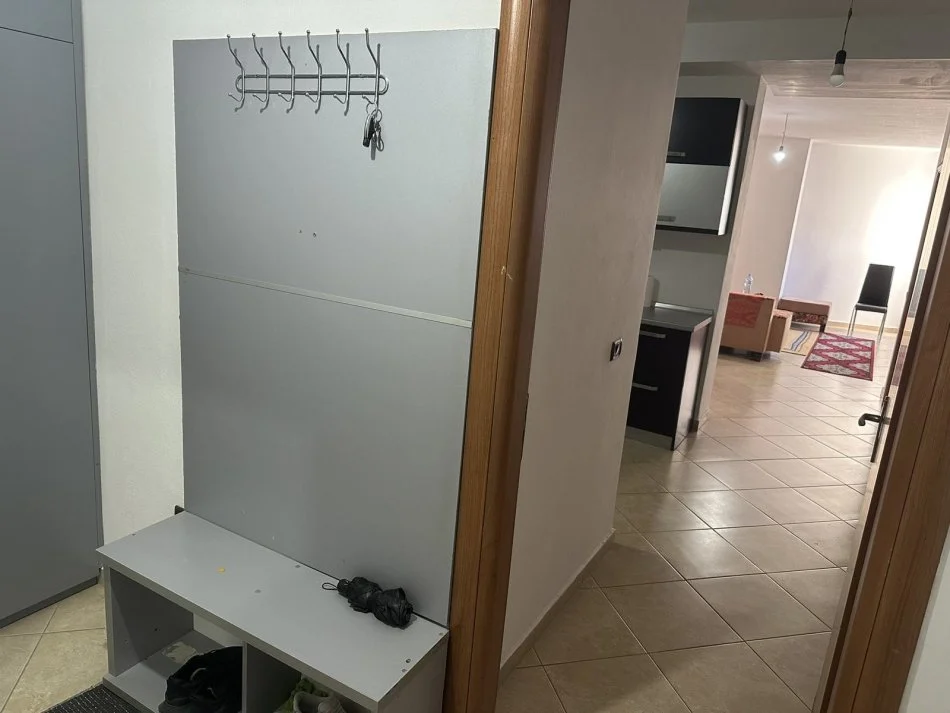 Tirane, shitet 1+1 Kati 6, 89 m² 92.000 € (DR,RURALE 2,TIRANE ,RRUGA YZBERISHT)