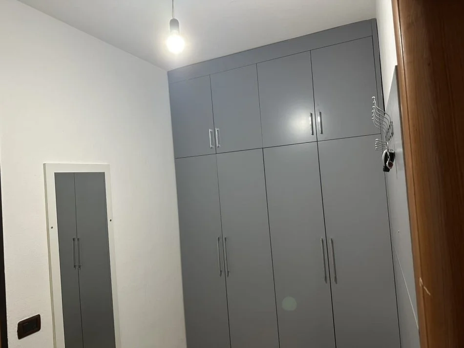 Tirane, shitet 1+1 Kati 6, 89 m² 92.000 € (DR,RURALE 2,TIRANE ,RRUGA YZBERISHT)