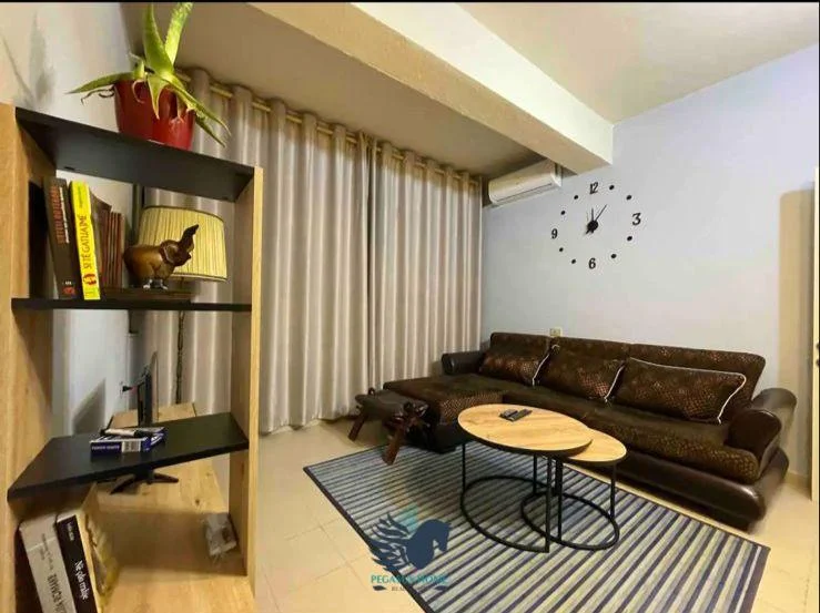 Jepet Me Qera Apartament 2+1 Tek Bulevardi Zogu I [ID PV0479]
