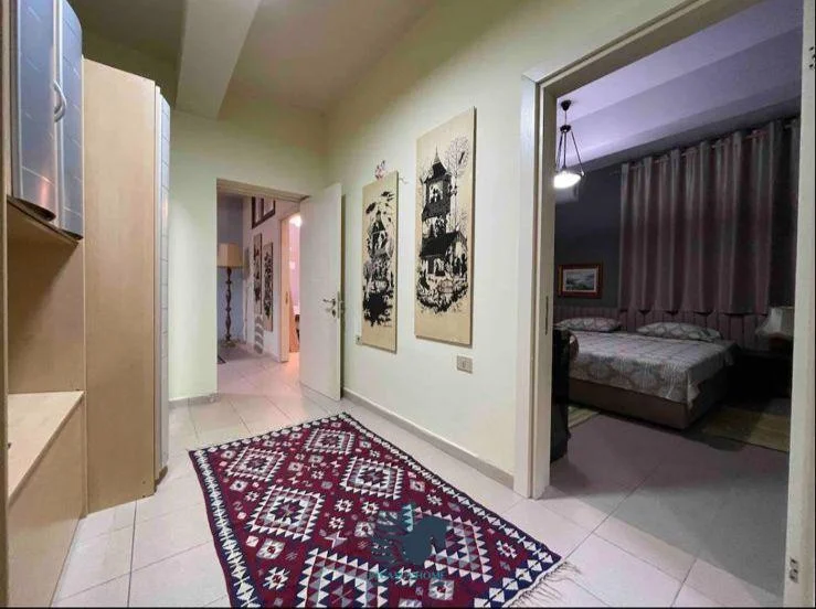 Jepet Me Qera Apartament 2+1 Tek Bulevardi Zogu I [ID PV0479]