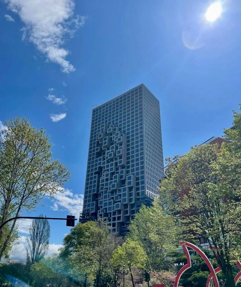 Tirane, jepet me qera ambjent biznesi Kati 14, 460 m² 16.000 € (RRUGA E ELBASANIT DOWNTOWN ONE)