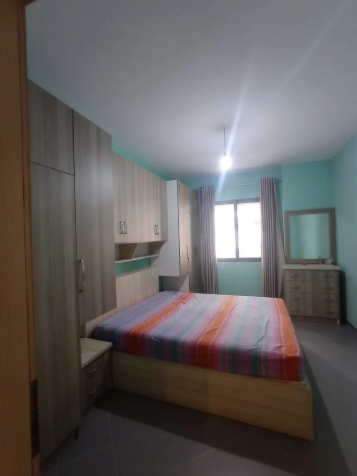 Tirane, jepet me qera apartament 2+1+Aneks+Ballkon Kati 5, 100 m² 500 € (YZBERISHT)