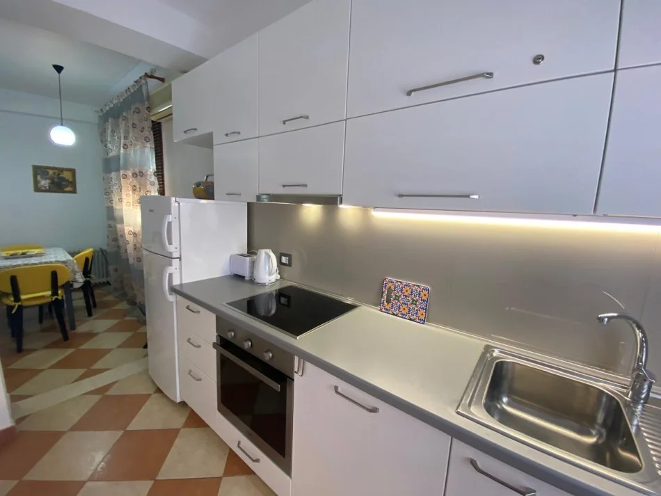 Durres, Apartament 1+1 per shitje Kati 3, 51 m² 85.000 € ( Durres)