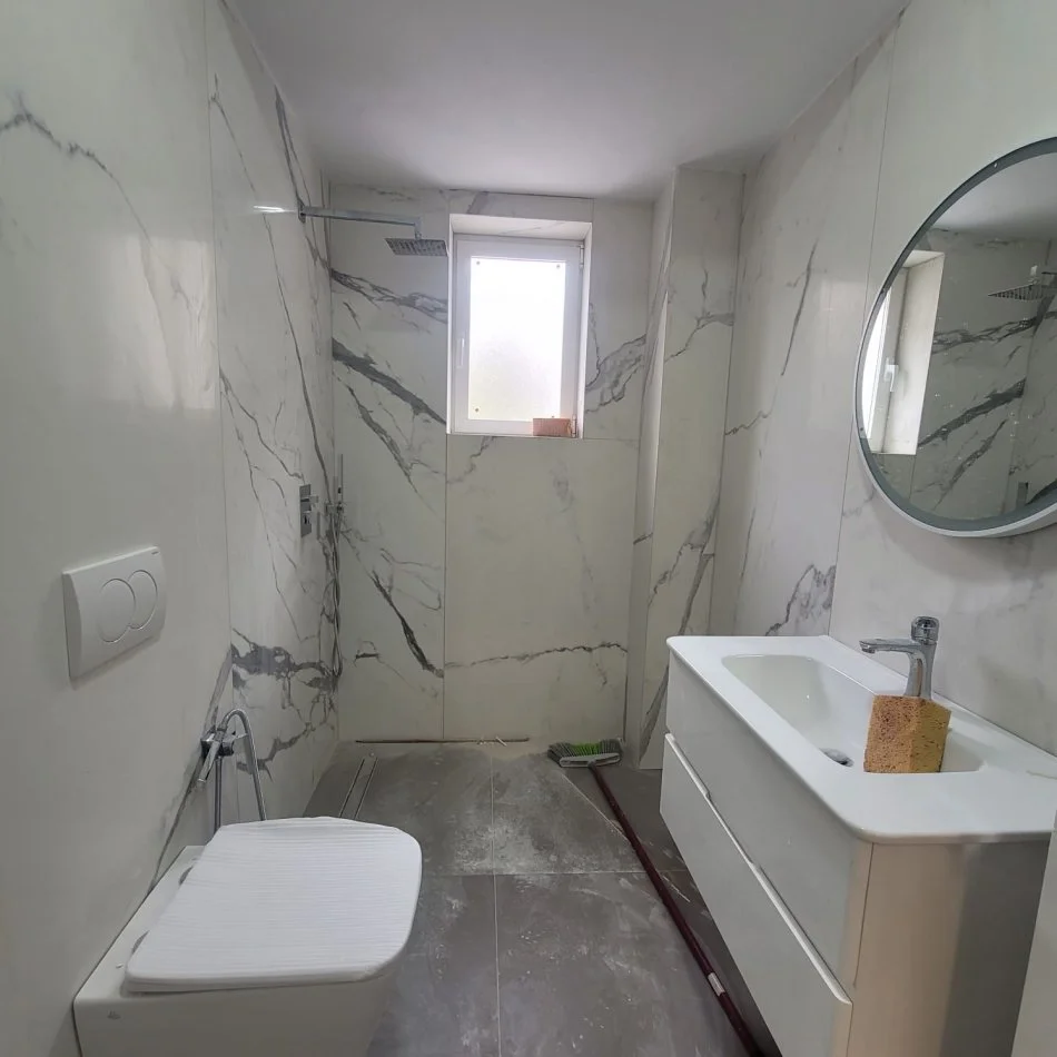 Tirane, shitet apartament 1+1 Kati 1, 75 m² 140.000 € (RR. e Dibres)