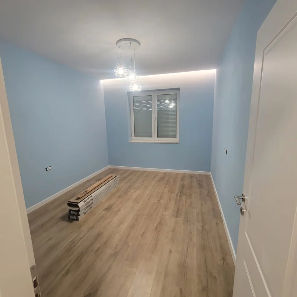 Tirane, shitet apartament 1+1 Kati 1, 75 m² 140.000 € (RR. e Dibres)