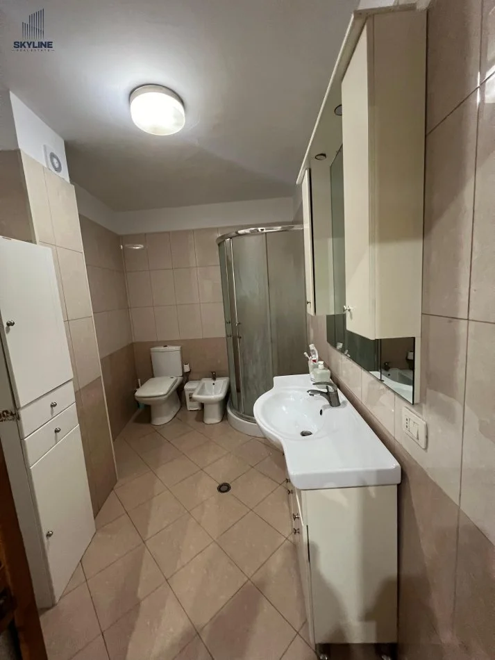 Tirane, shitet apartament 1+1+Ballkon Kati 4,  93.000 €