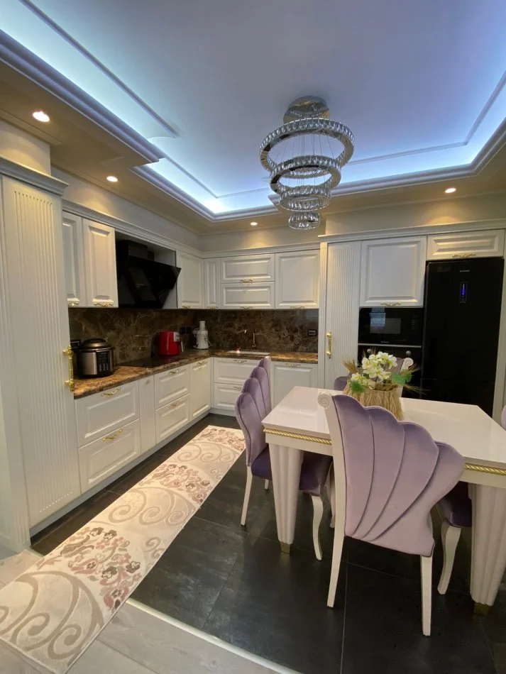 🔑 Apartament 3+1+2 ne shitje te UET 🔑