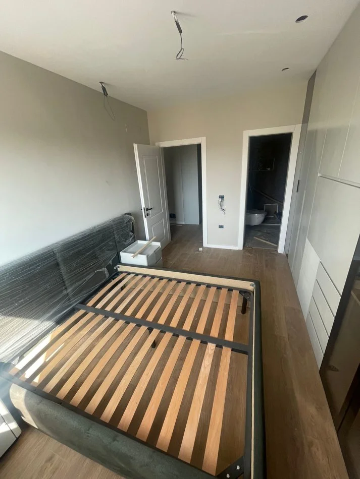 Tirane, shitet 2+1+Ballkon Kati 6, 100 m² 275.000 € (Komuna e Parisit)