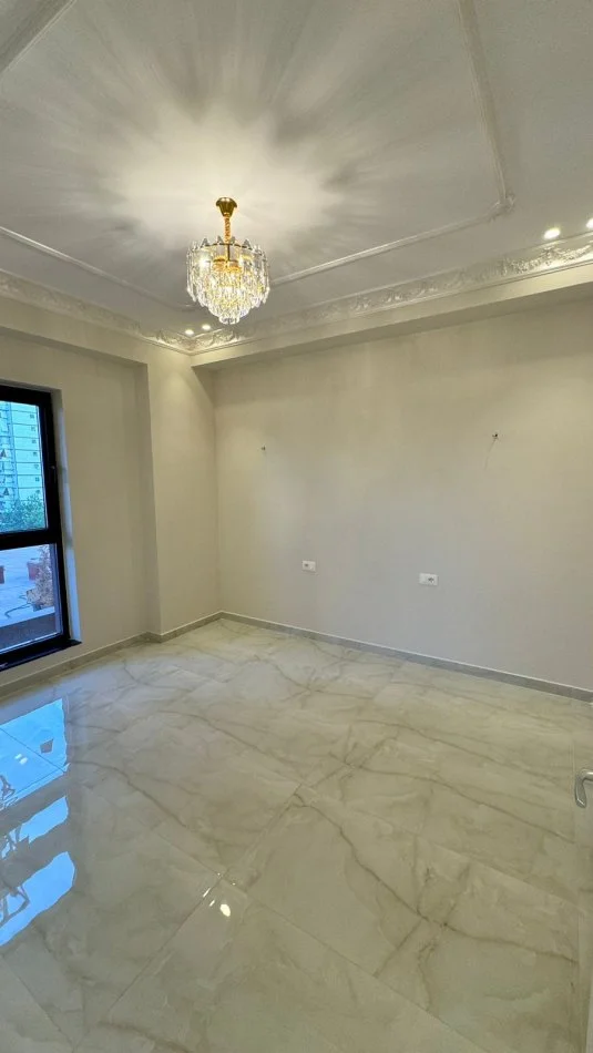 Tirane, shitet apartament 2+1+Ballkon Kati 5, 110 m² 258.000 € (ruga Kavajes, Tirana Garden Buildings)