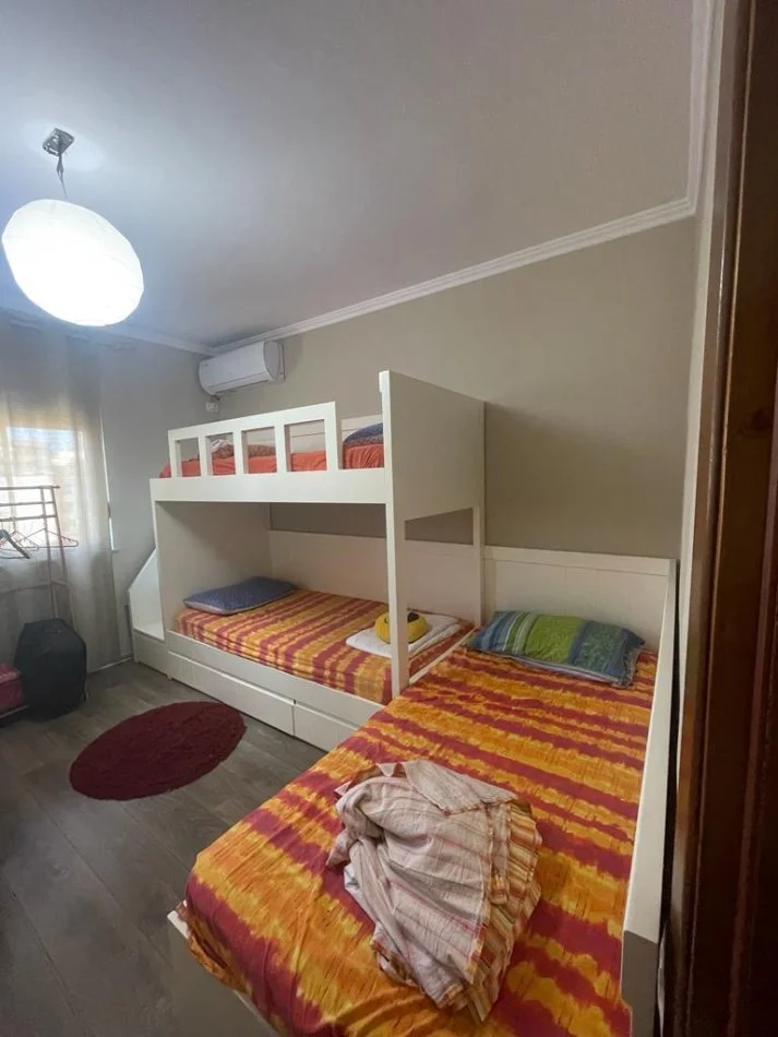 Tirane, shitet apartament 2+1 Kati 4, 74 m² 120.000 € 