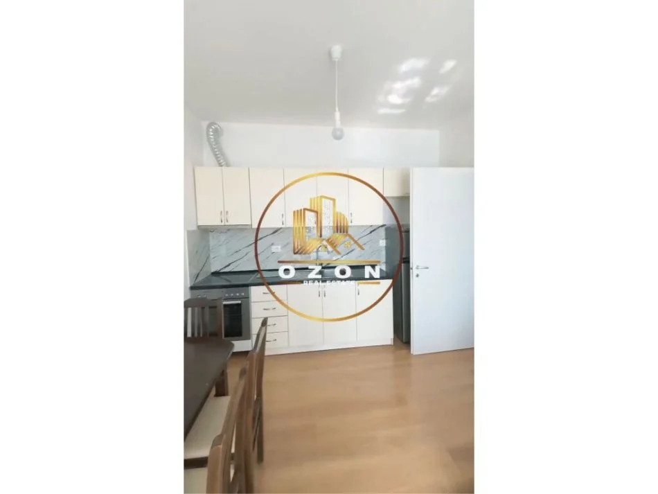 Jepet me Qira Apartament 2+1+2 Tek Tregut Elektrik!