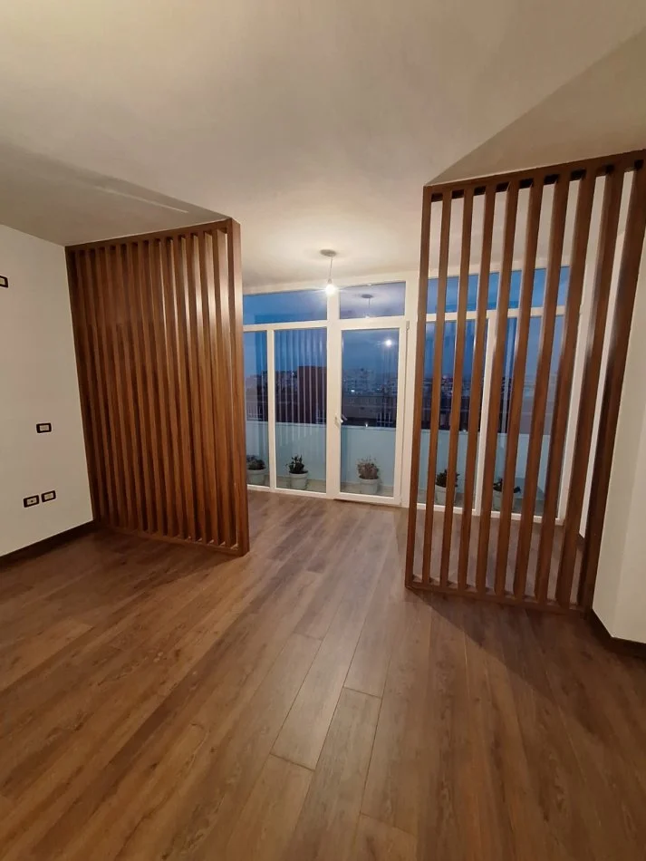 Tirane, shitet apartament 2+1+Aneks+Ballkon Kati 6, 119 m² 159.000 € (Don Bosko)