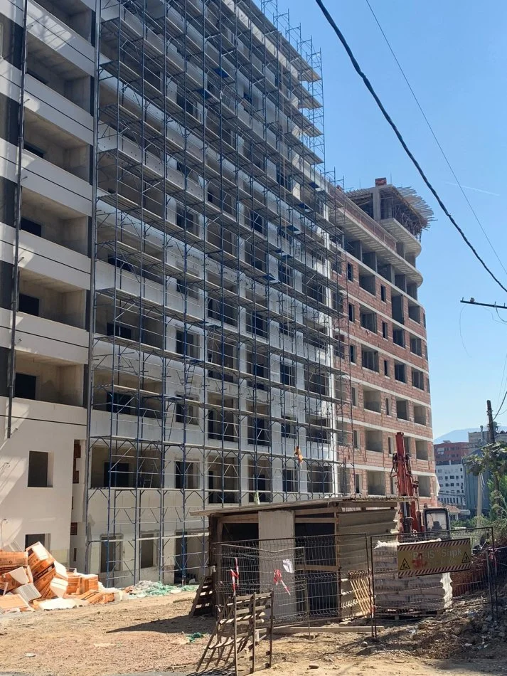 Tirane, shitet apartament 1+1 Kati 8, 64 m² 94.530 € (rruga yzberisht)