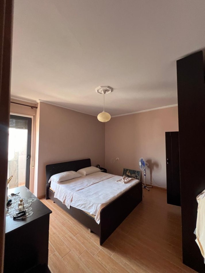Durres, shitet apartament 2+1+Aneks+Ballkon Kati 7, 98 m² 127.000 € (Te Ujesjellsi)