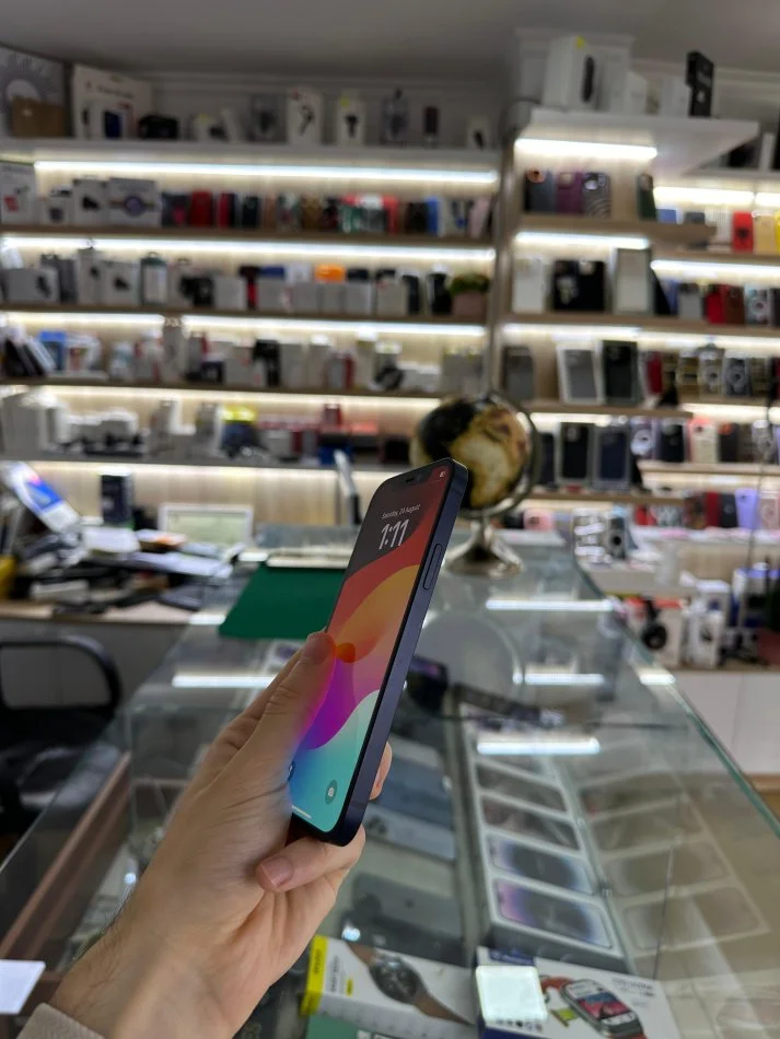 Tirane, shes Celular-Smartphone IPHONE 12