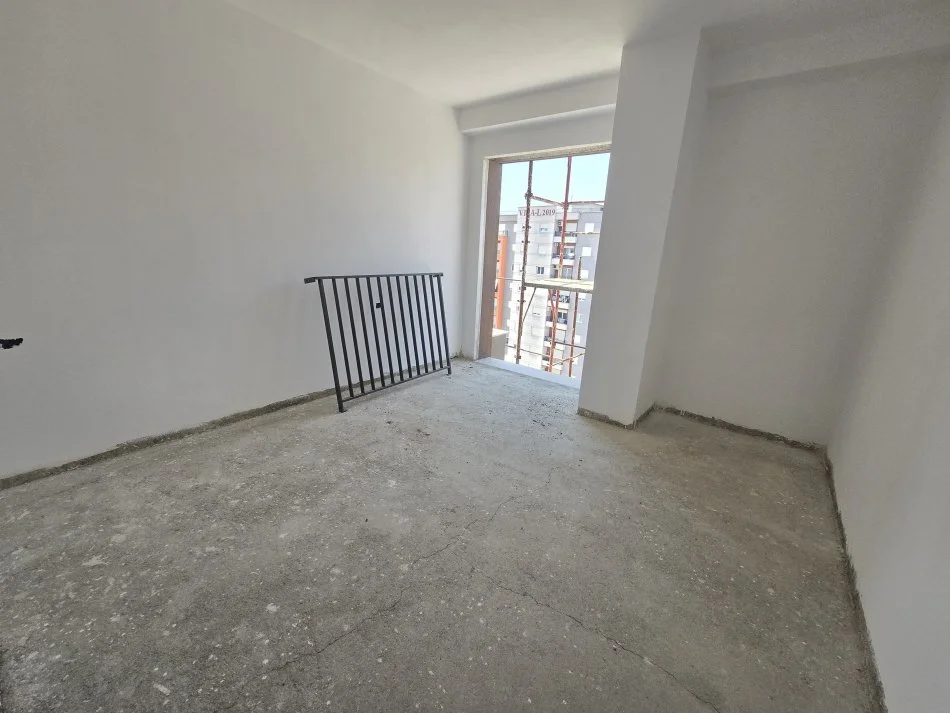 Tirane, shitet apartament 1+1 Kati 8, 69 m² 93.000 € (Vila L2 Astir)