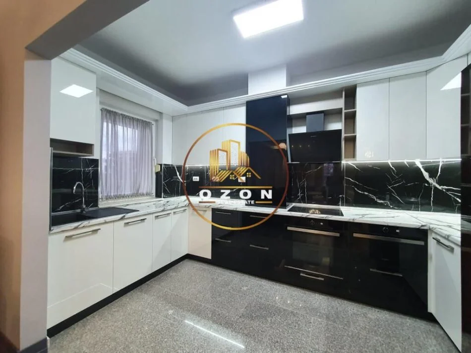 Apartament për  Shitje me Post Parkimi tek Rezidenca Touch of the Sun!