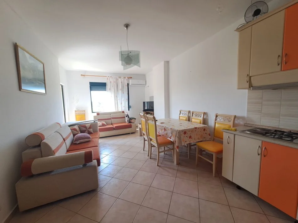 Durres,  Apartament 1+1 per shitje Kati 5, 62 m² 72.000 € ( Golem )