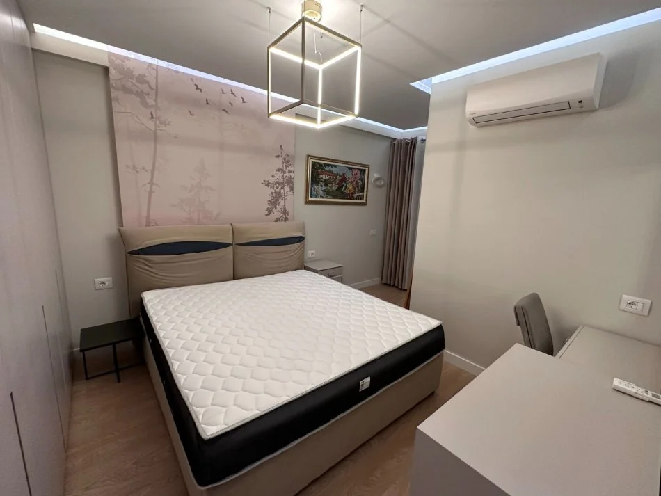 Tirane, shitet apartament 2+1 Kati 6, 95 m² 165.000 € (Tirana Golden Park)