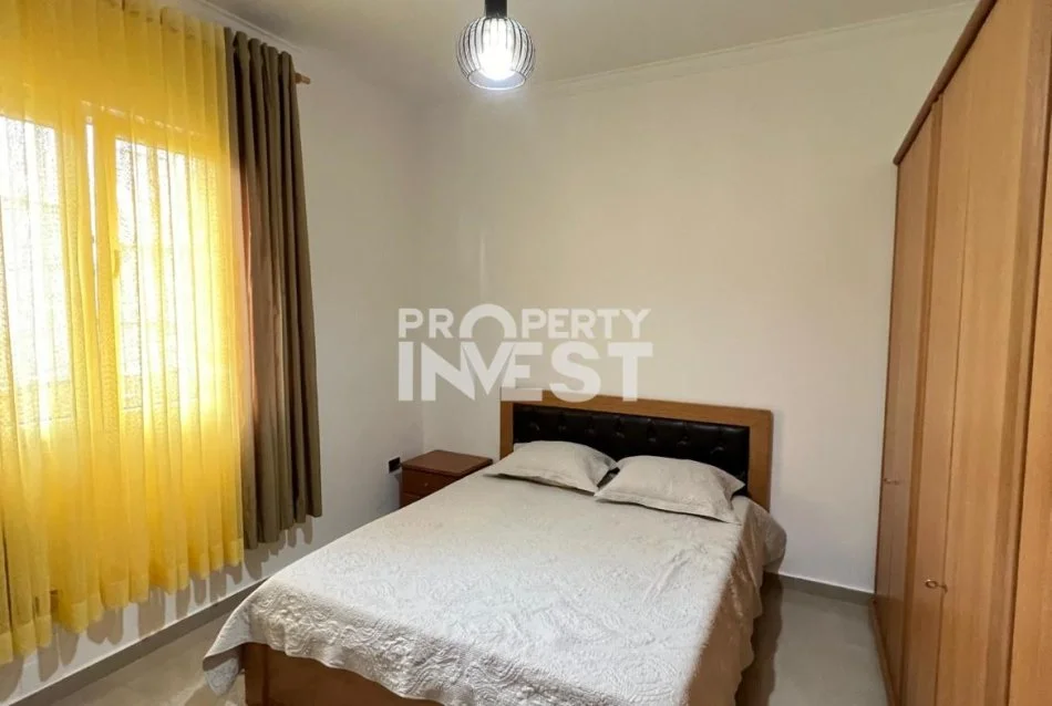 Tirane, jepet me qera apartament 2+1+Aneks+Ballkon Kati 1, 105 m² 500 € (kodra e diellit)