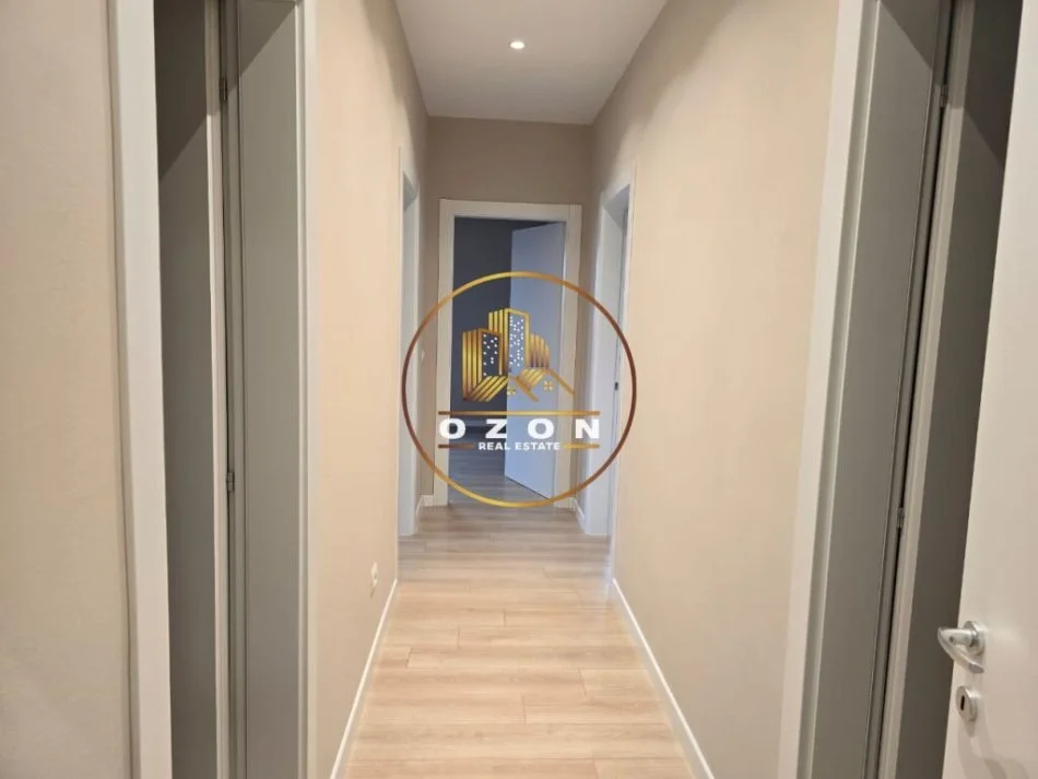 Apartament 3+1+2 për biznes me qira në Tirana Garden Building, Rruga e Kavajës!