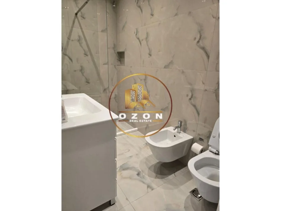 Apartament 3+1+2 për biznes me qira në Tirana Garden Building, Rruga e Kavajës!