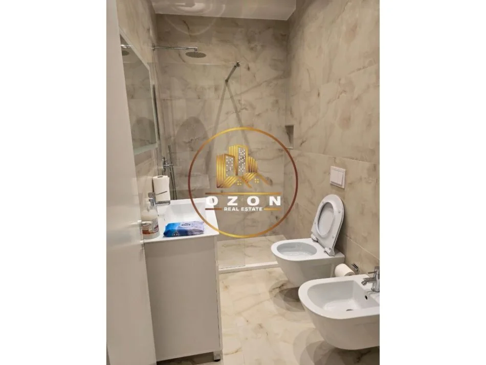 Apartament 3+1+2 për biznes me qira në Tirana Garden Building, Rruga e Kavajës!