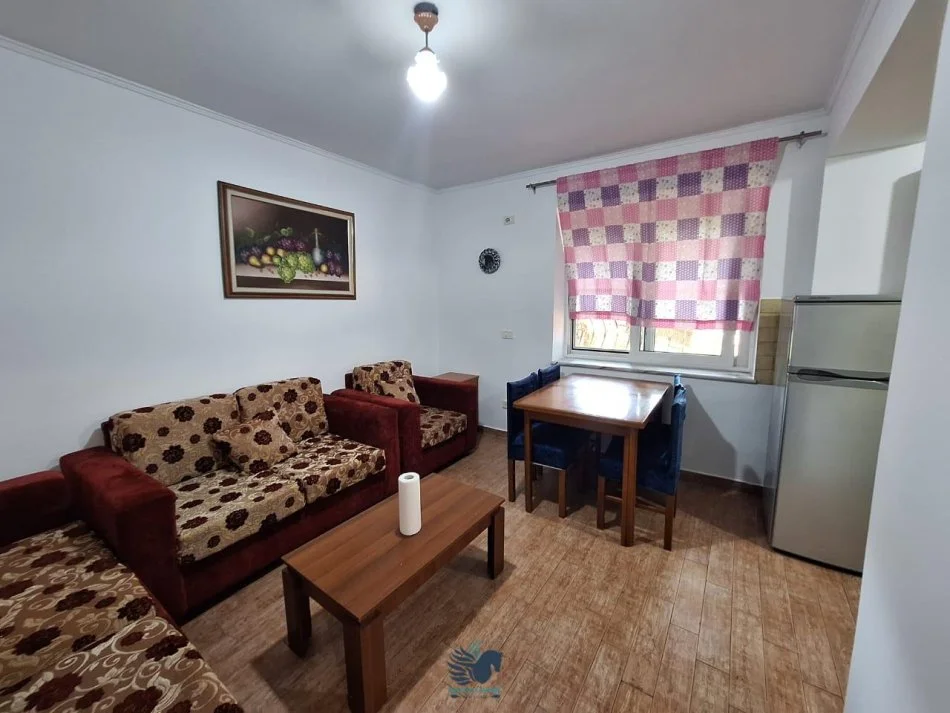 Jepet Me Qera Apartament 2+1 Tek Mine Peza [ID PE0230]