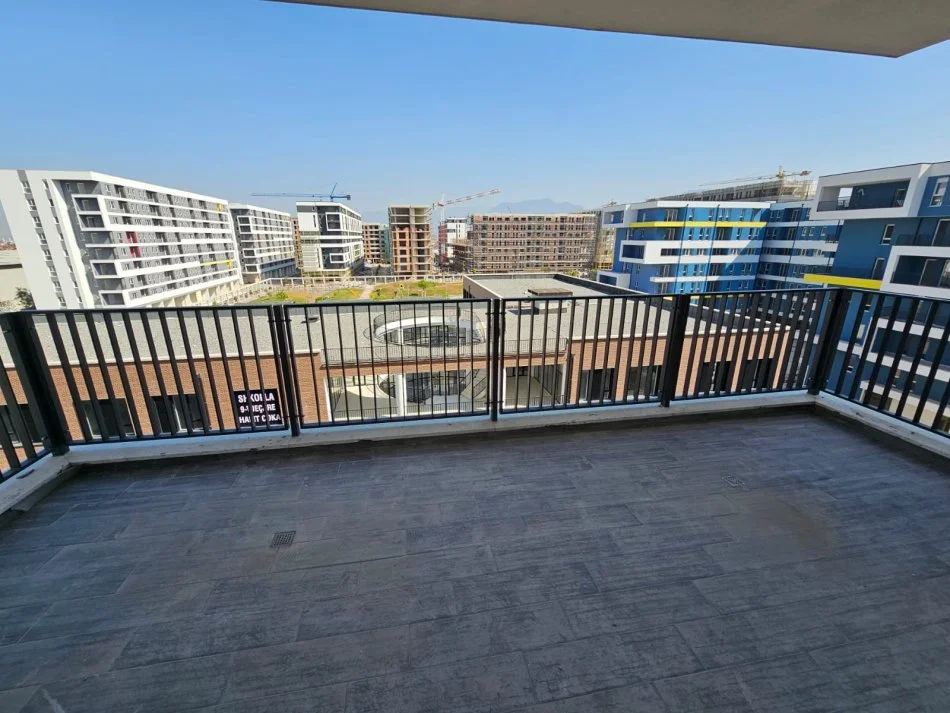 Shqiperi, shes apartament 3+1+Ballkon Kati 5, 142 m² 155.000 € (univers city)