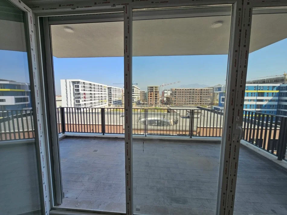 Shqiperi, shes apartament 3+1+Ballkon Kati 5, 142 m² 155.000 € (univers city)