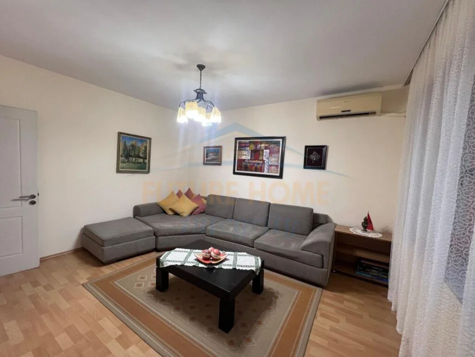 Tirane, shitet apartament 2+1 Kati 3, 80 m² 120.000 € (ALI DEM)