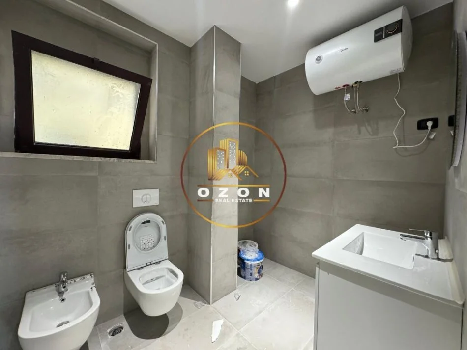 Ambient Biznesi për Qira në Qendër!