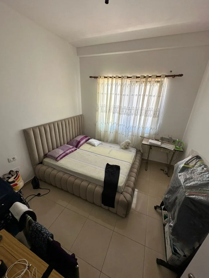 Tirane, jepet me qera apartament 2+1 Kati 7, 80 m² 400 € (Kamez)