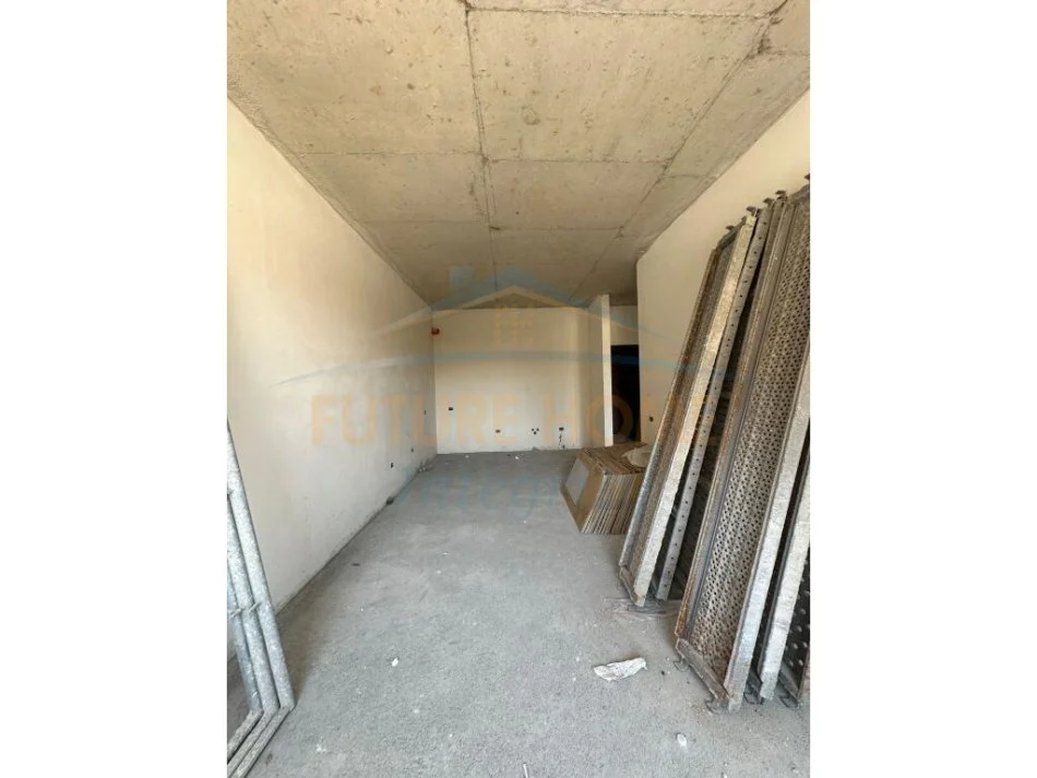 Tirane, shitet apartament 2+1 Kati 2, 86 m² 160.000 € (SPITALI AMERIKAN 3)