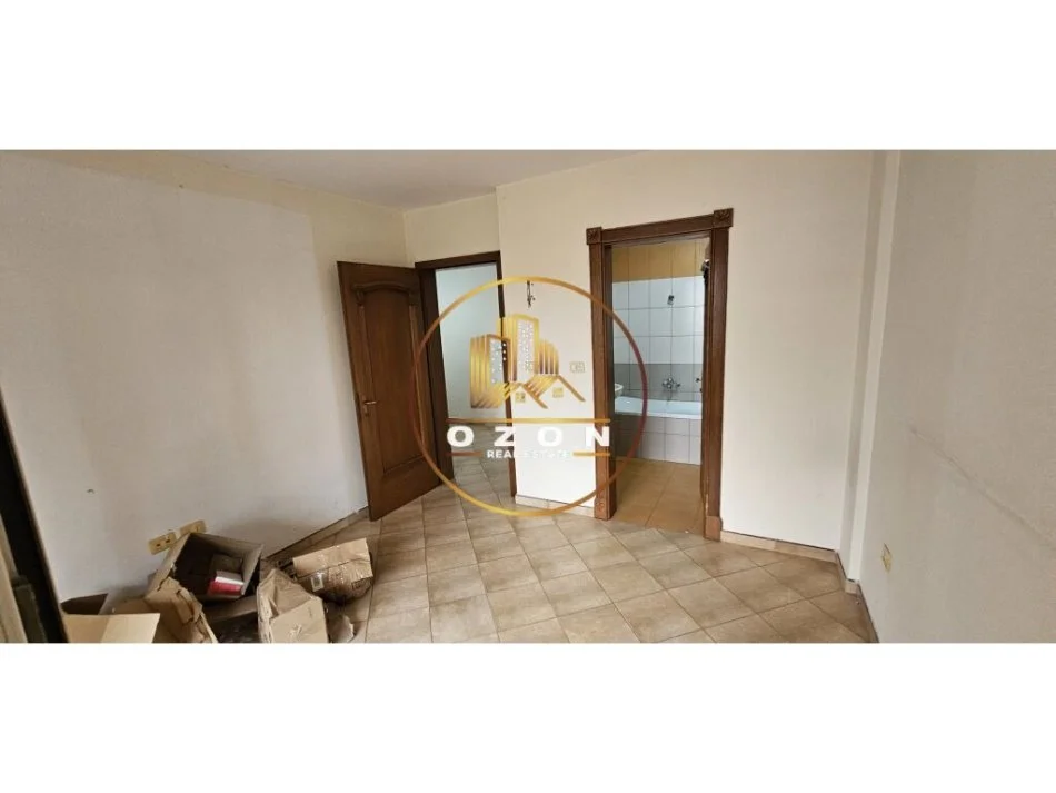 Apartament 2+1+2 për Shitje tek Jordan Misja!