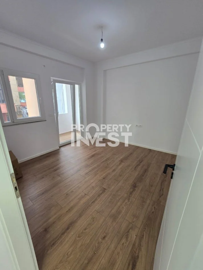 Tirane, shitet apartament 2+1 Kati 2, 89 m² 210.000 € (Rruga Elbasanit)