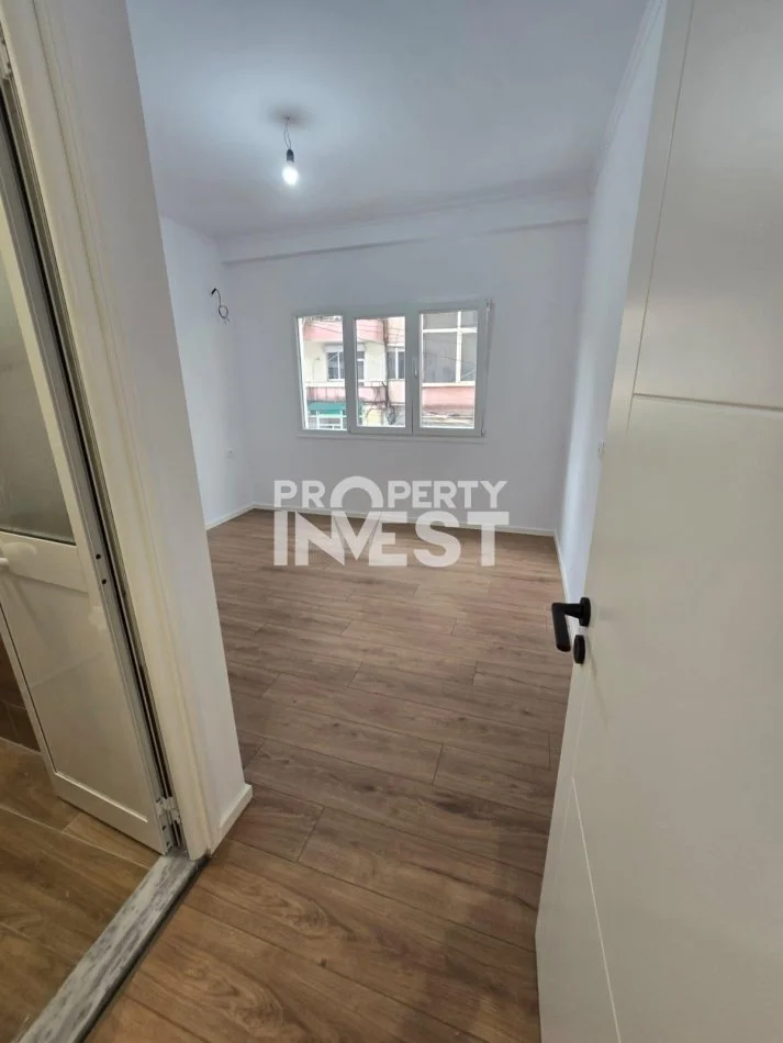 Tirane, shitet apartament 2+1 Kati 2, 89 m² 210.000 € (Rruga Elbasanit)