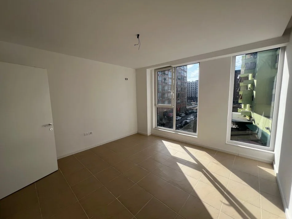 Tirane, jepet me qera apartament 2+1+Ballkon Kati 3, 100 m² 500 € (Rruga Jordan Misja)