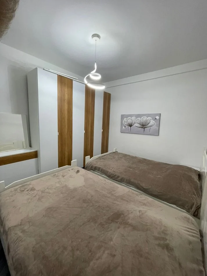 Shqiperi, jepet me qera apartament 1+1 Kati 1, 60 m² 600 € 