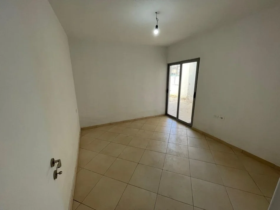 Durres, shitet apartament 2+1 , 103 m² 85.000 € 