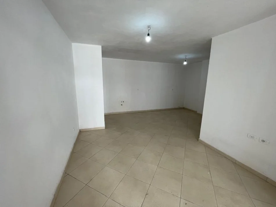 Durres, shitet apartament 2+1 , 103 m² 85.000 € 