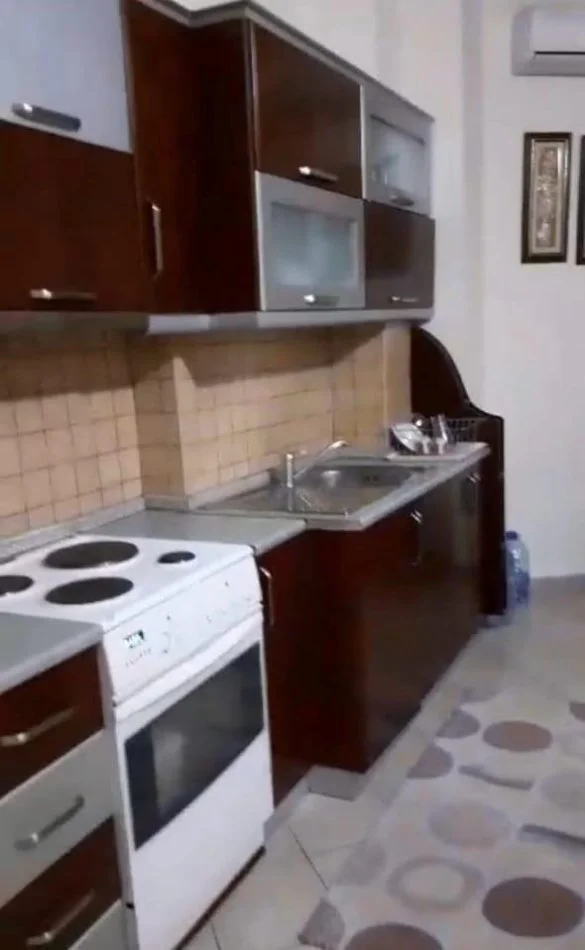 Sarande, Apartament 2+1 me qira  Kati 6, 126 m² 400 € ( Ne zemer te Sarandes)