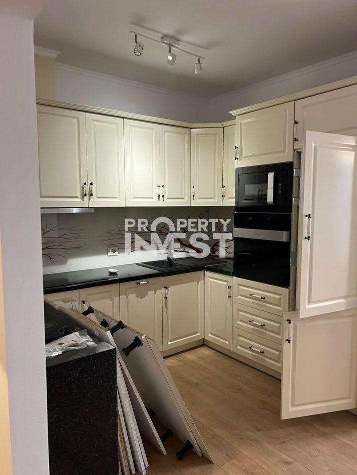 Tirane, shitet apartament 2+1 Kati 2, 92 m² 190.000 € (Ish parku)