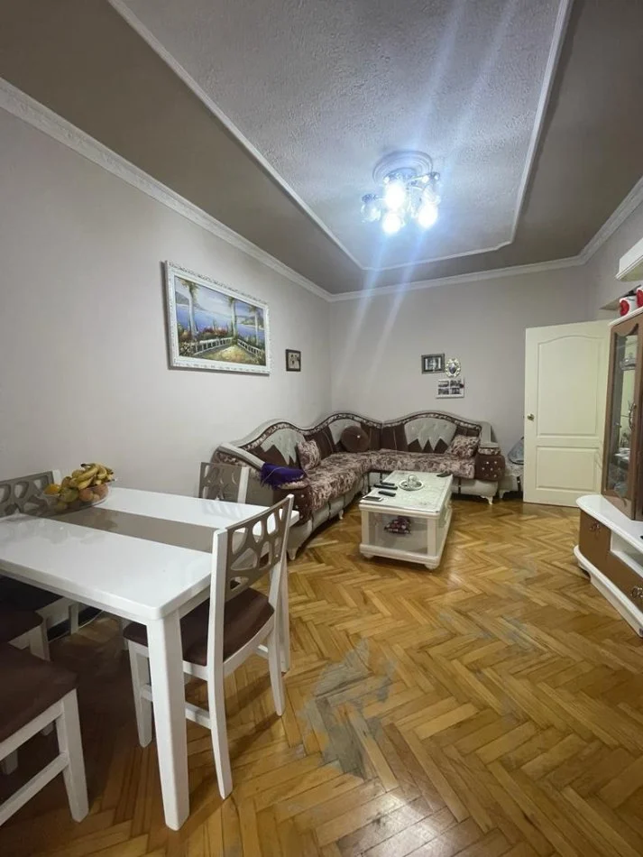 Tirane, shitet 2+1+Aneks Kati 4, 72 m² 170.000 € (Myslym Shyri)