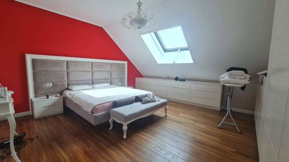 Tirane, shitet apartament duplex 2+1 Kati 6, 159 m² (Hamdi Sina Liqeni Thate)