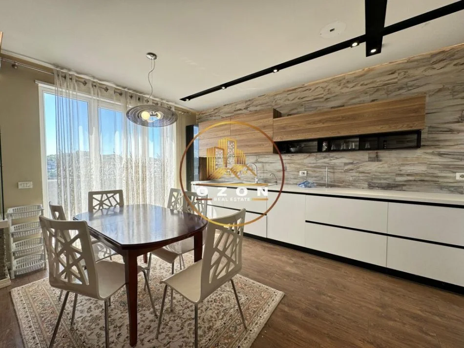 Apartament për Shitje 3+1+2 tek Vila L, Astir!