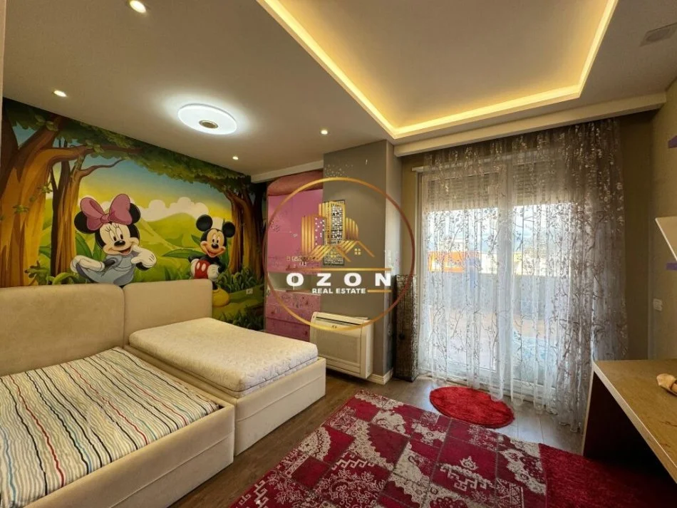 Apartament për Shitje 3+1+2 tek Vila L, Astir!